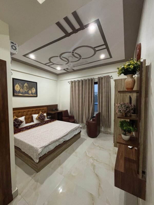 Double Room with Airport view